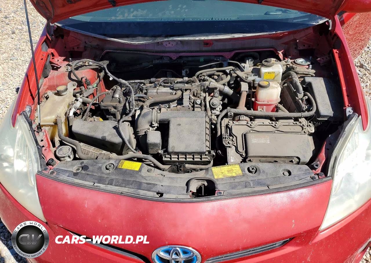 2013 Toyota Prius Two VIN:JTDKN3DU2D0337431 - 11
