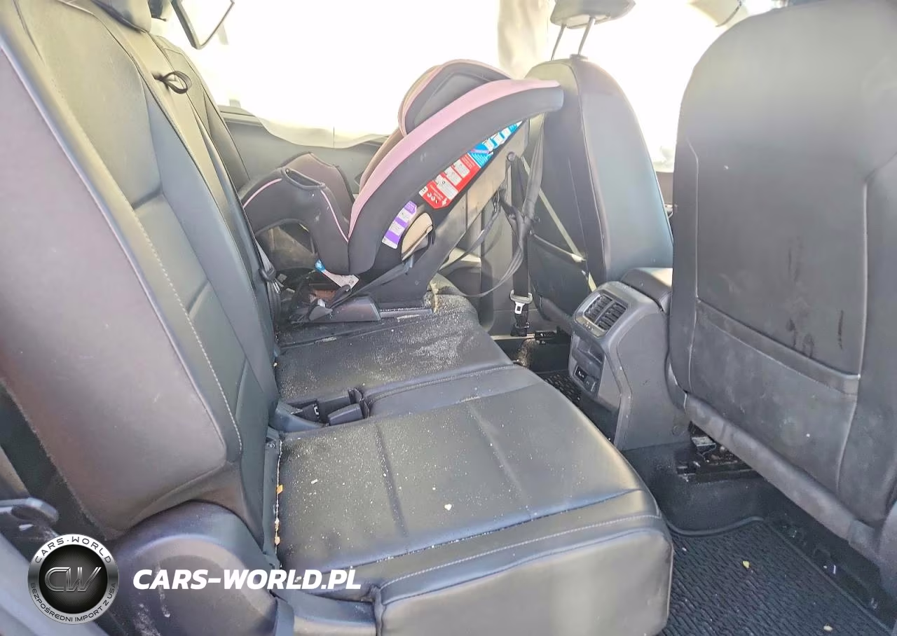 2018 Volkswagen Tiguan Se VIN:3VV3B7AX6JM210064 - 10