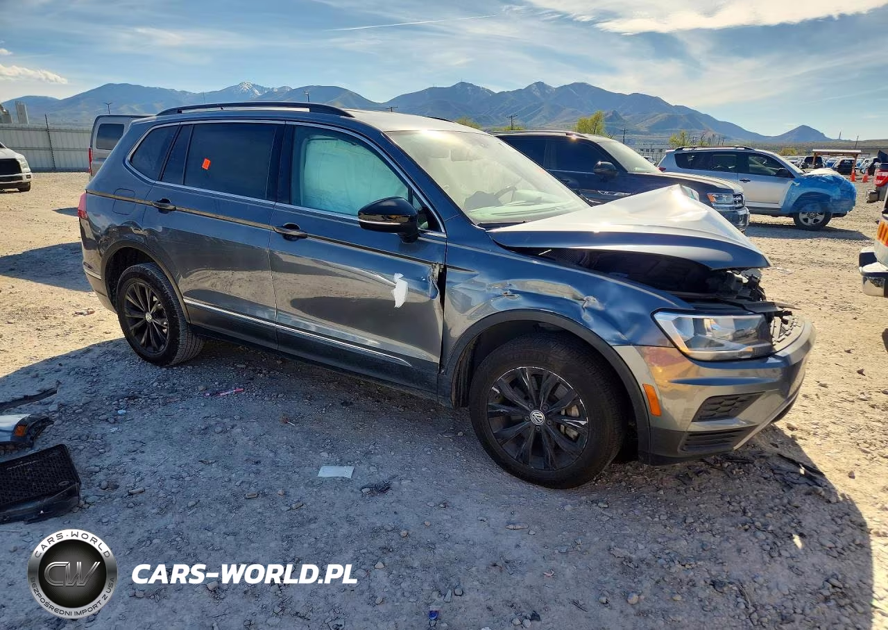 2018 Volkswagen Tiguan Se VIN:3VV3B7AX6JM210064 - 4
