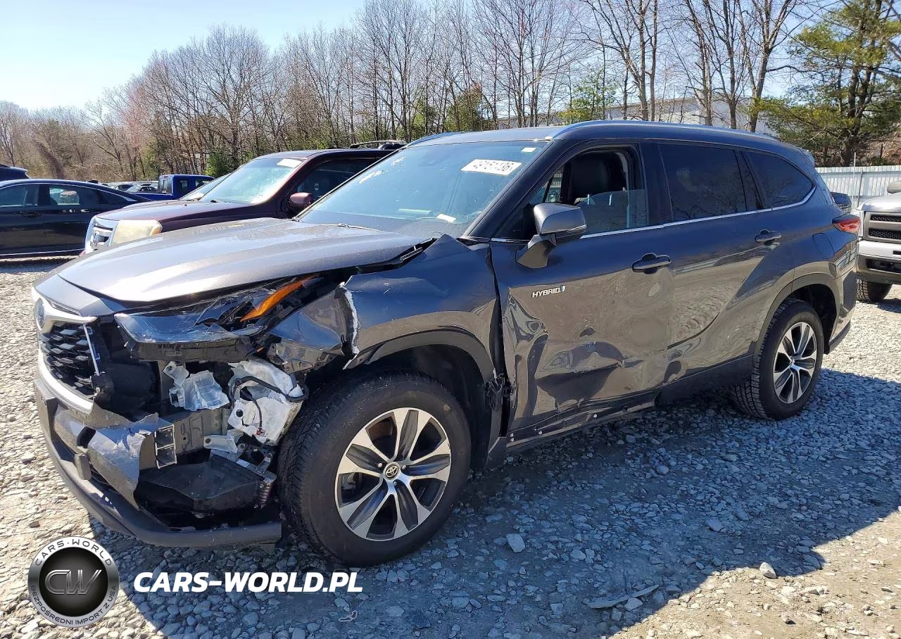 2021 Toyota Highlander Hybrid Xle