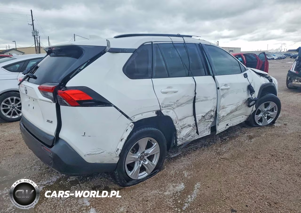 2020 Toyota Rav4 Xle VIN:2T3W1RFV0LW083265 - 3