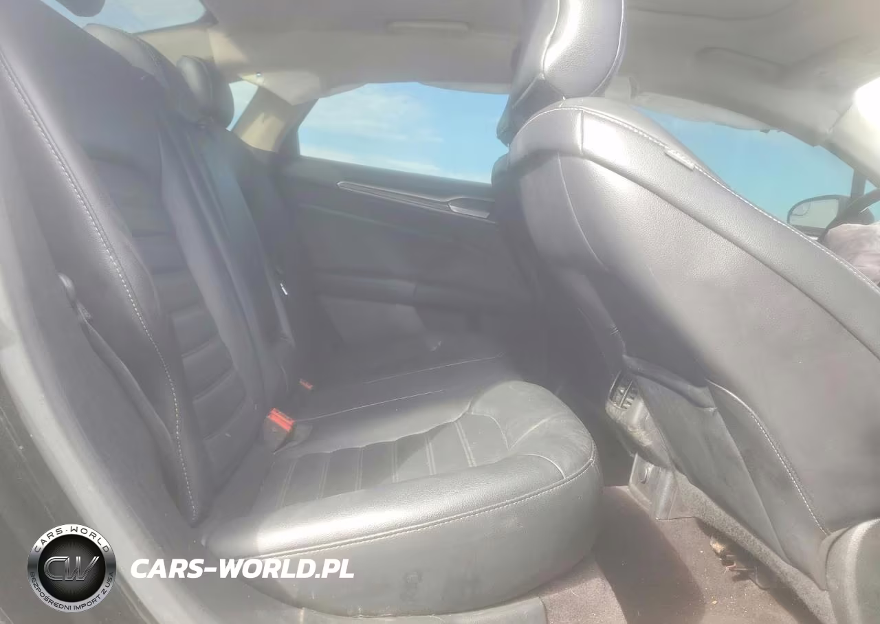 2017 Ford Fusion Se VIN:3FA6P0HD1HR128780 - 10
