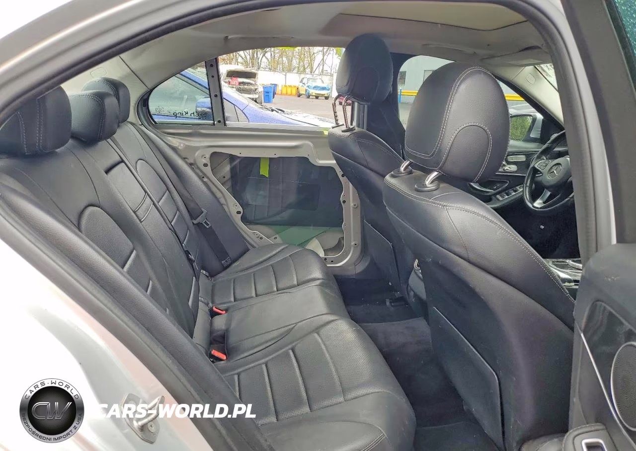 2017 Mercedes-Benz C 300 4Matic VIN:55SWF4KBXHU187922 - 10