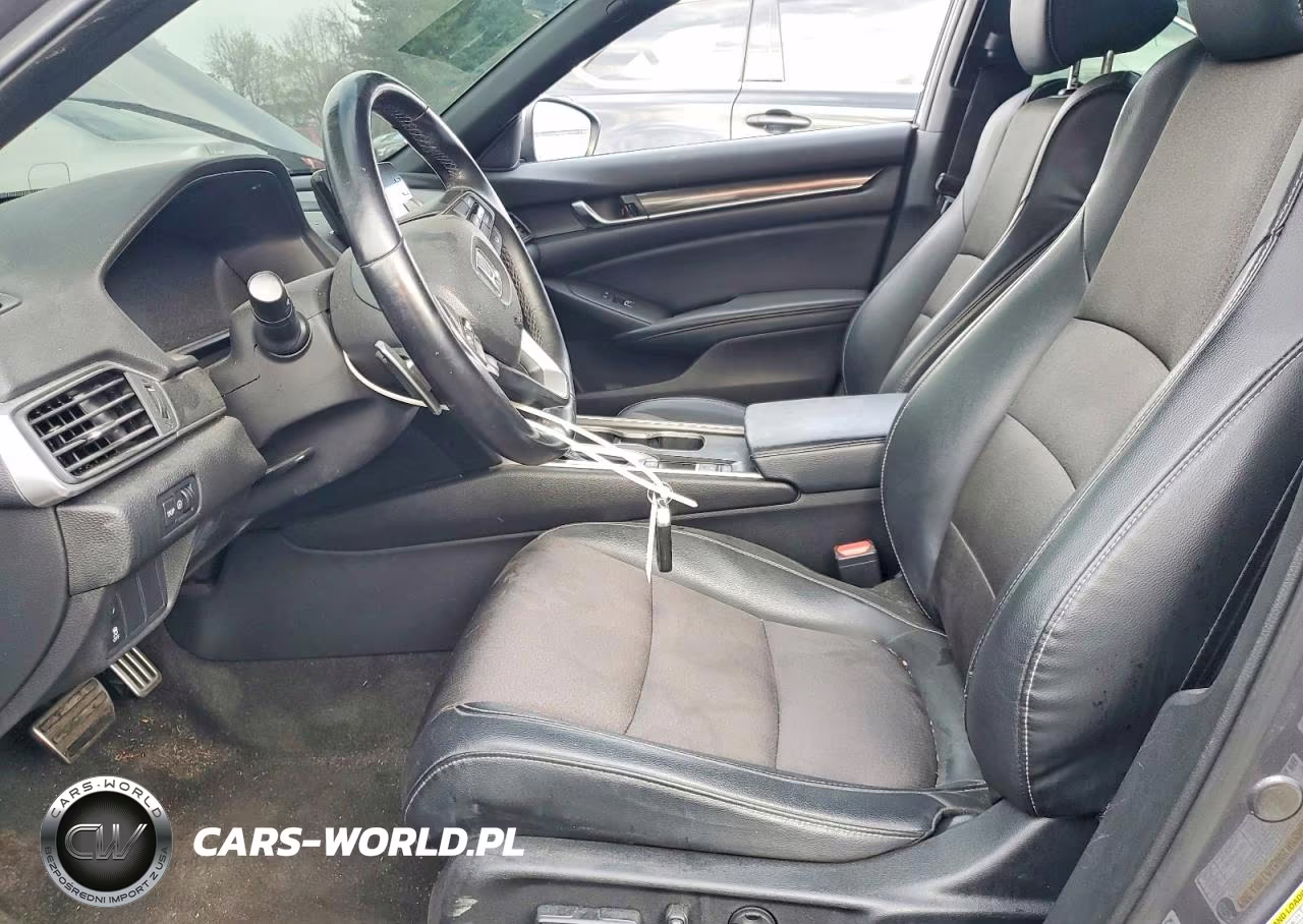 2018 Honda Accord Sport VIN:1HGCV1F33JA135265 - 7