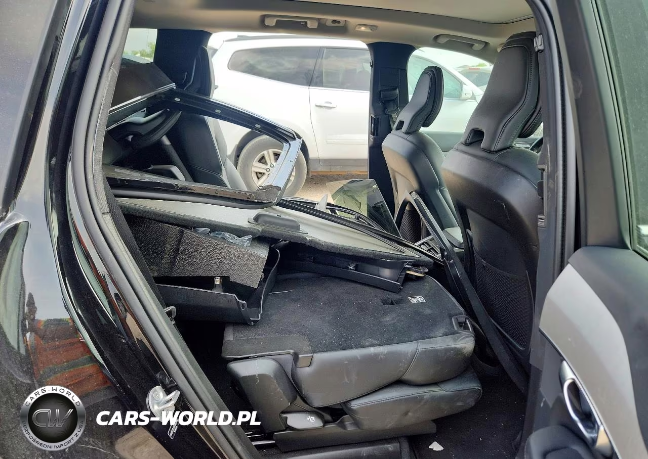 2025 Volvo Xc90 Core VIN:YV4M12PJ1S1337053 - 11