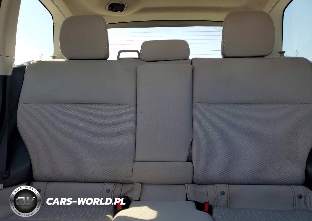 2018 Subaru Forester 2.5I Premium VIN:JF2SJAGC6JH473577 - 10