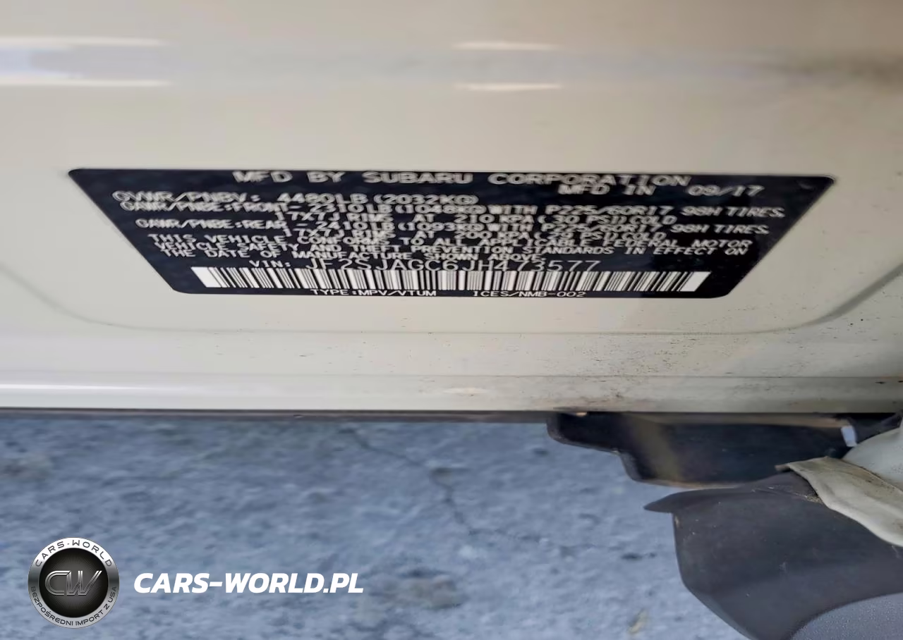 2018 Subaru Forester 2.5I Premium VIN:JF2SJAGC6JH473577 - 13