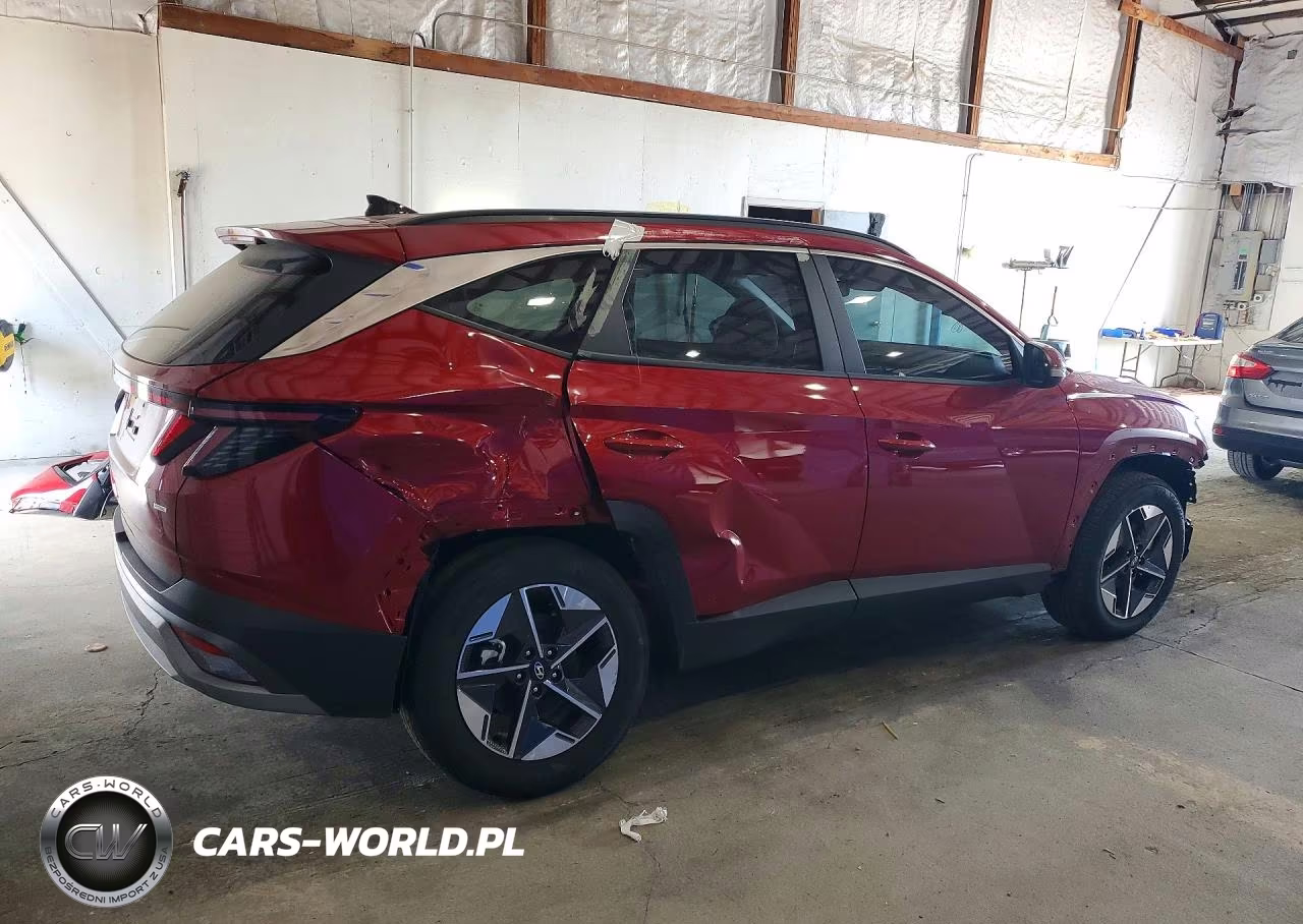 2025 Hyundai Tucson Sel VIN:5NMJC3DE1SH520312 - 3