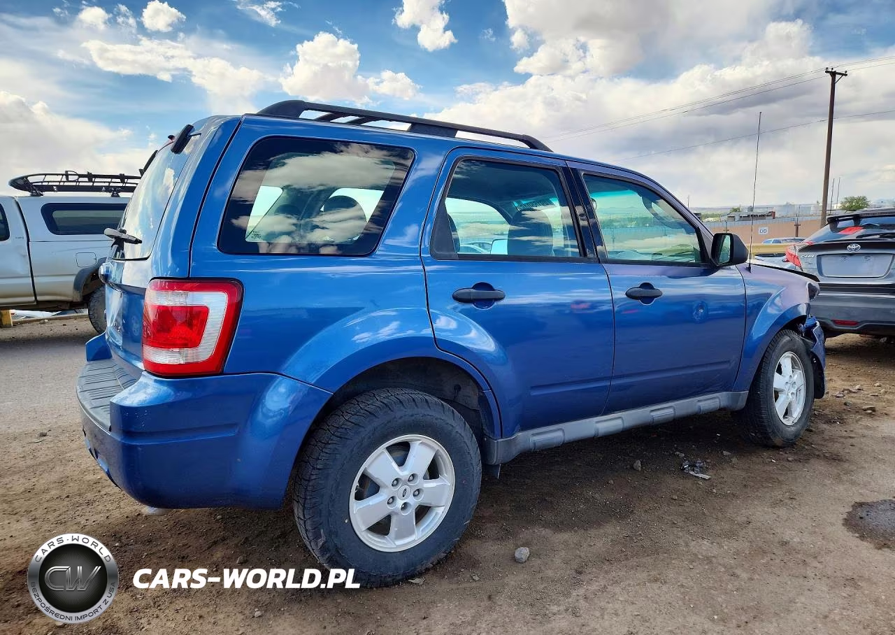 2009 Ford Escape Xls VIN:1FMCU02769KA52547 - 3