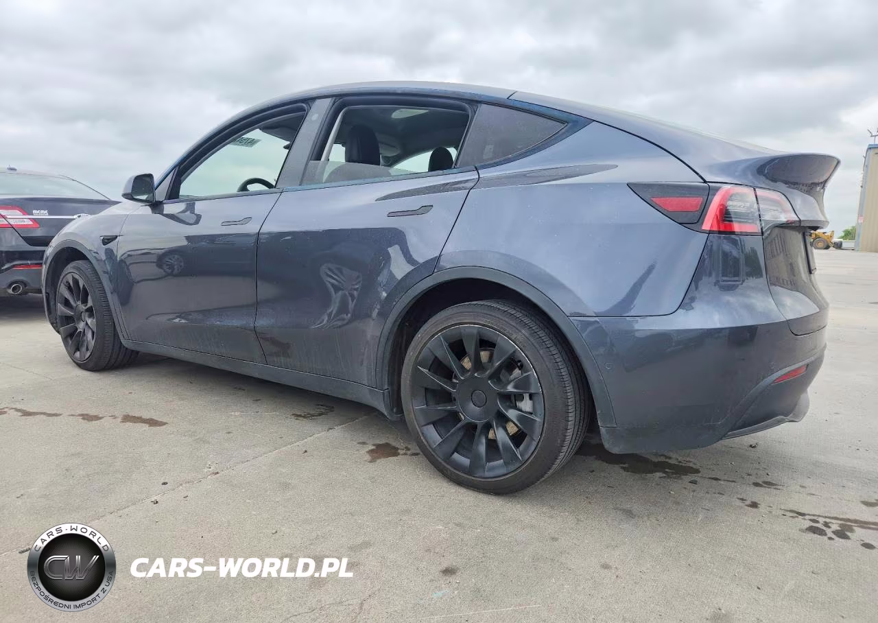 2021 Tesla Model Y VIN:5YJYGDEE0MF138722 - 2