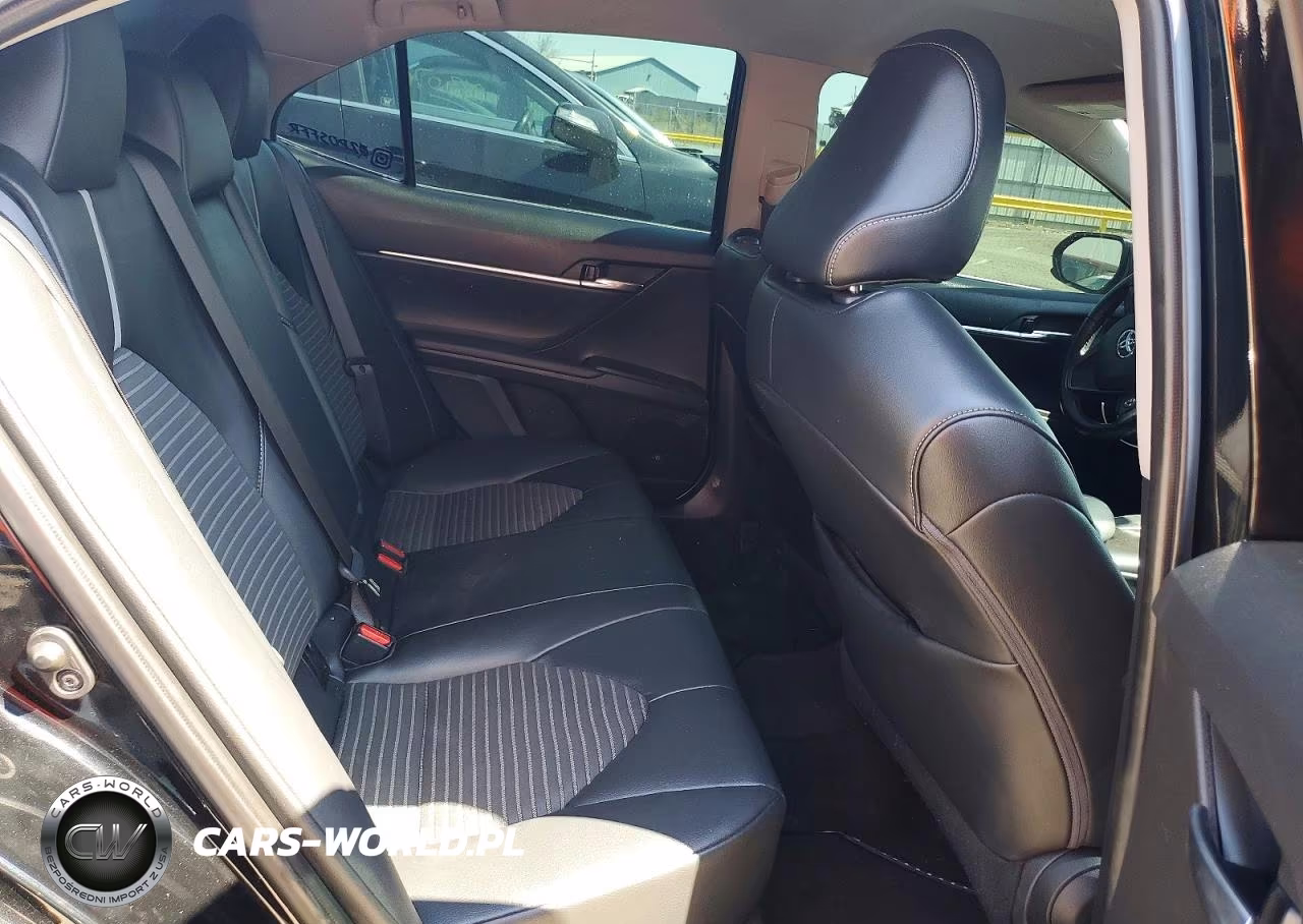 2021 Toyota Camry Se VIN:4T1G11AK1MU584016 - 10