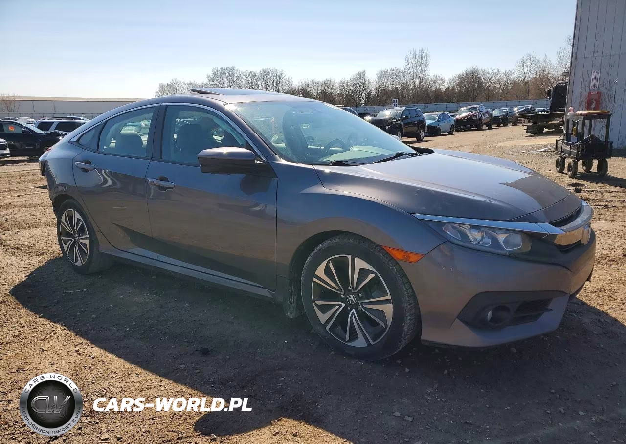 2018 Honda Civic Ex VIN:2HGFC1F3XJH645486 - 4
