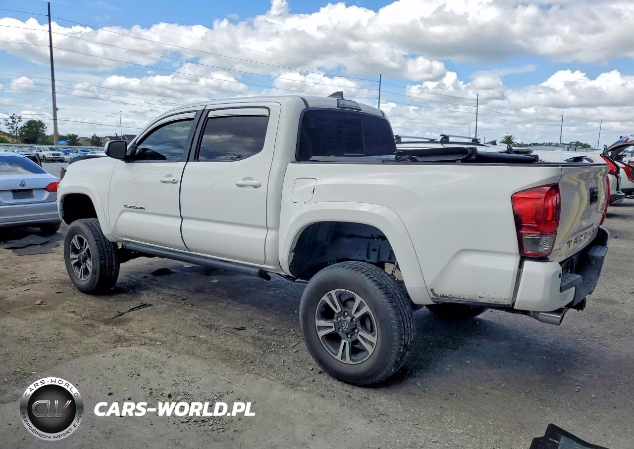 2017 Toyota Tacoma Trd Sport VIN:5TFCZ5AN9HX067886 - 2