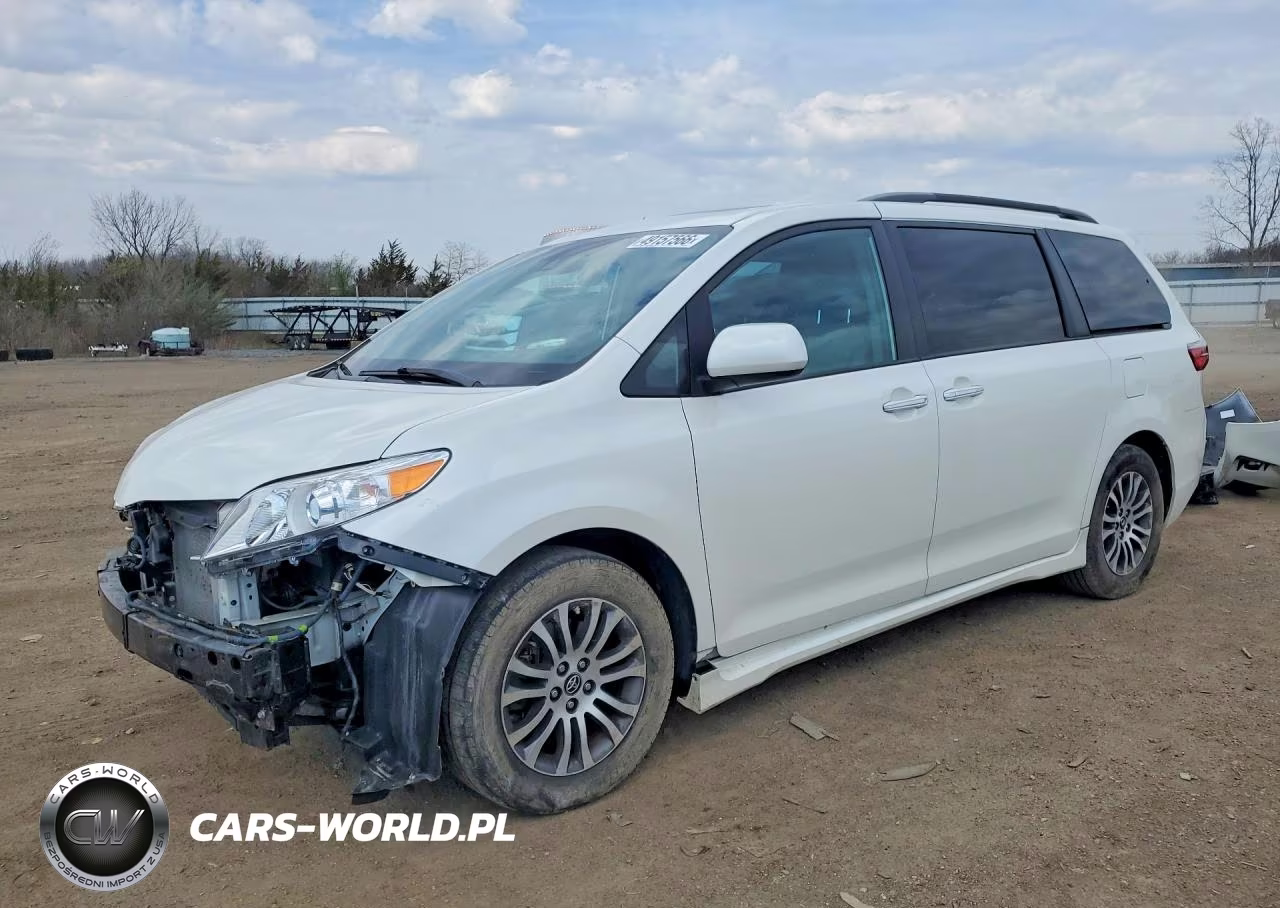 2019 Toyota Sienna Xle 8-Passenger