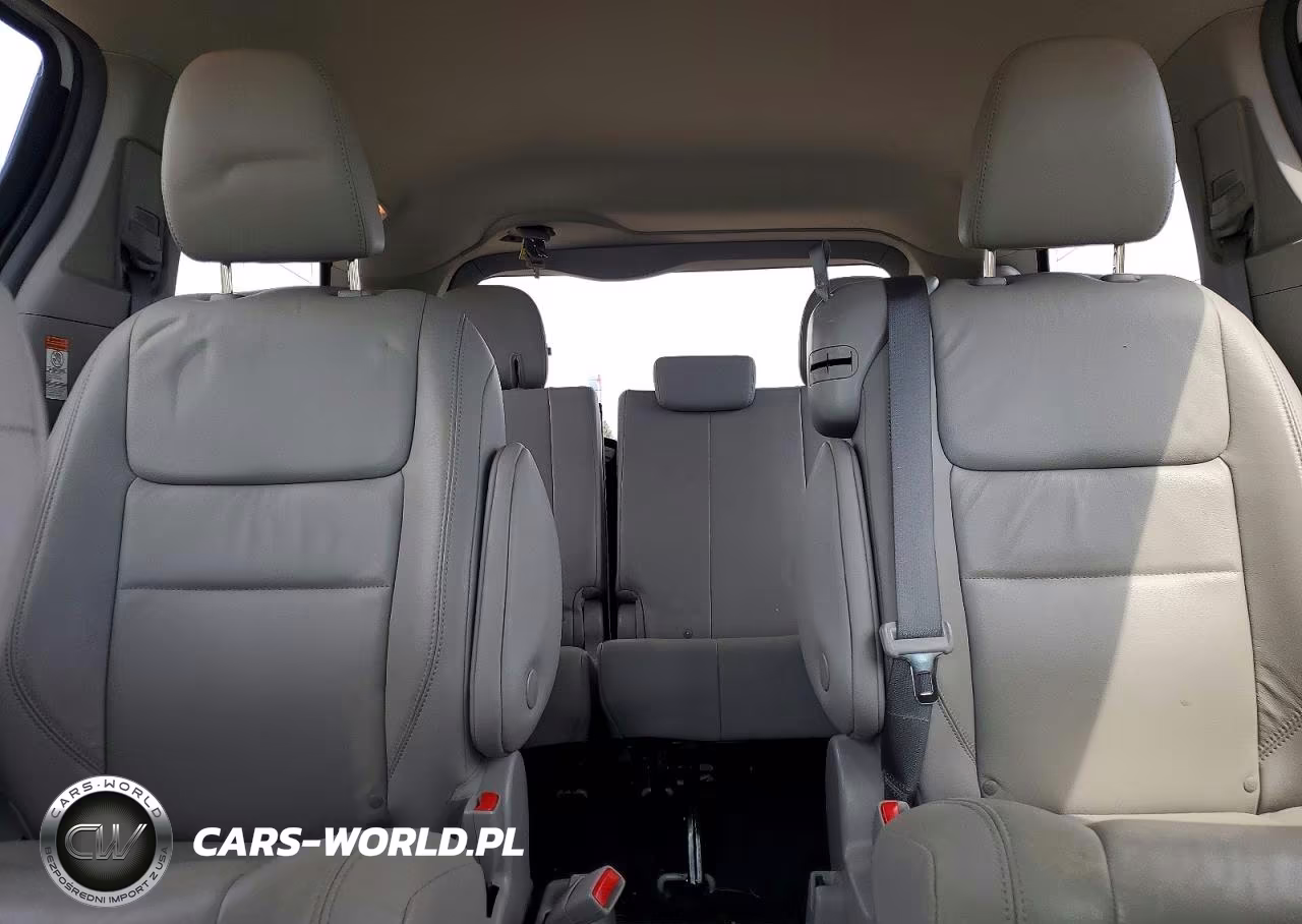 2019 Toyota Sienna Xle 8-Passenger VIN:5TDYZ3DC5KS010697 - 10