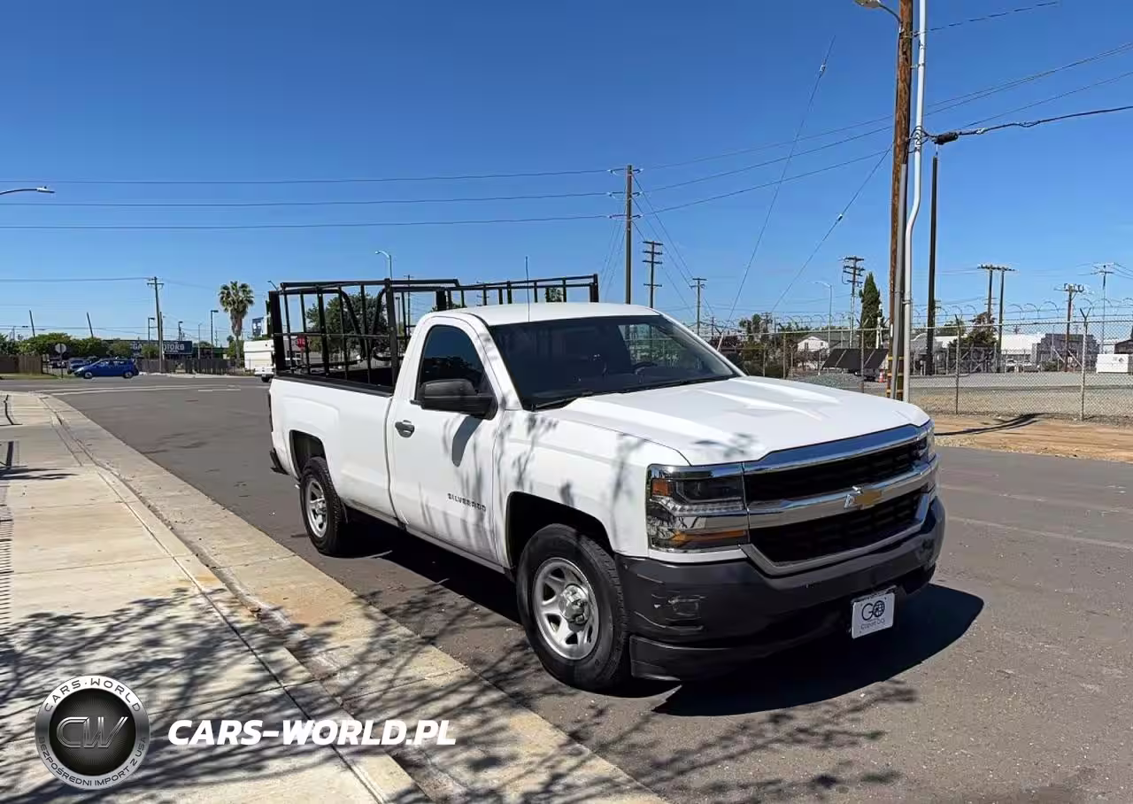 2018 Chevrolet Silverado C1500