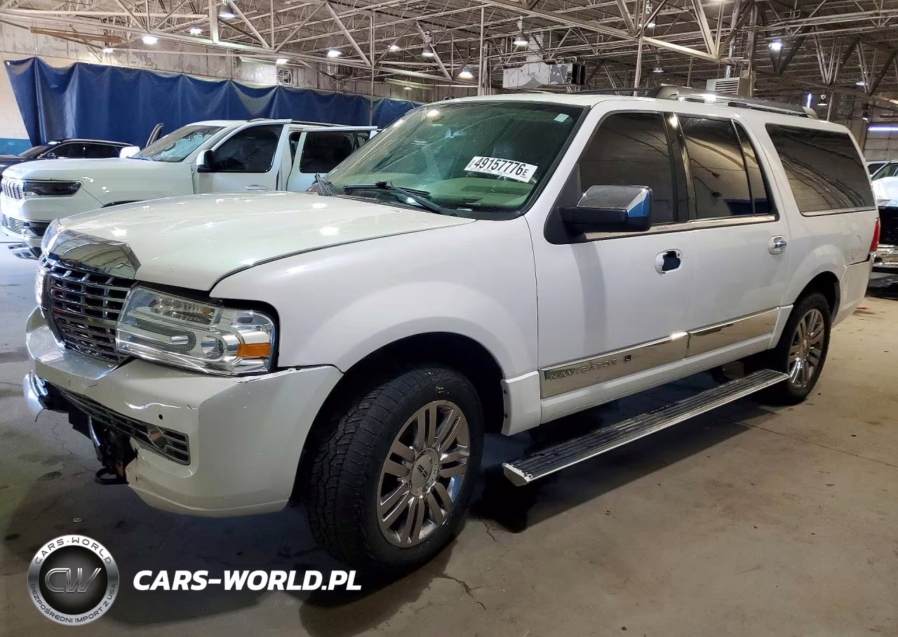 2012 Lincoln Navigator L