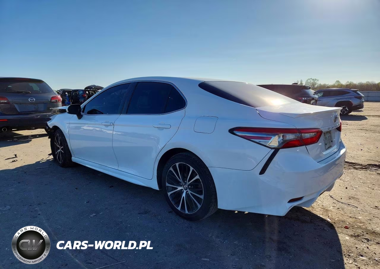 2018 Toyota Camry Se VIN:4T1B11HK2JU108160 - 2