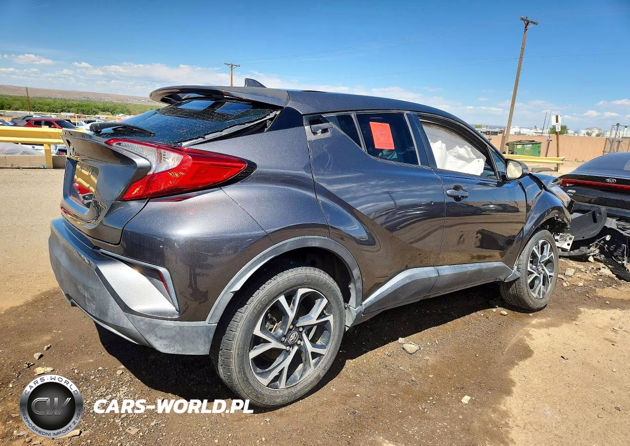 2018 Toyota C-Hr Xle Premium VIN:NMTKHMBX4JR022454 - 3