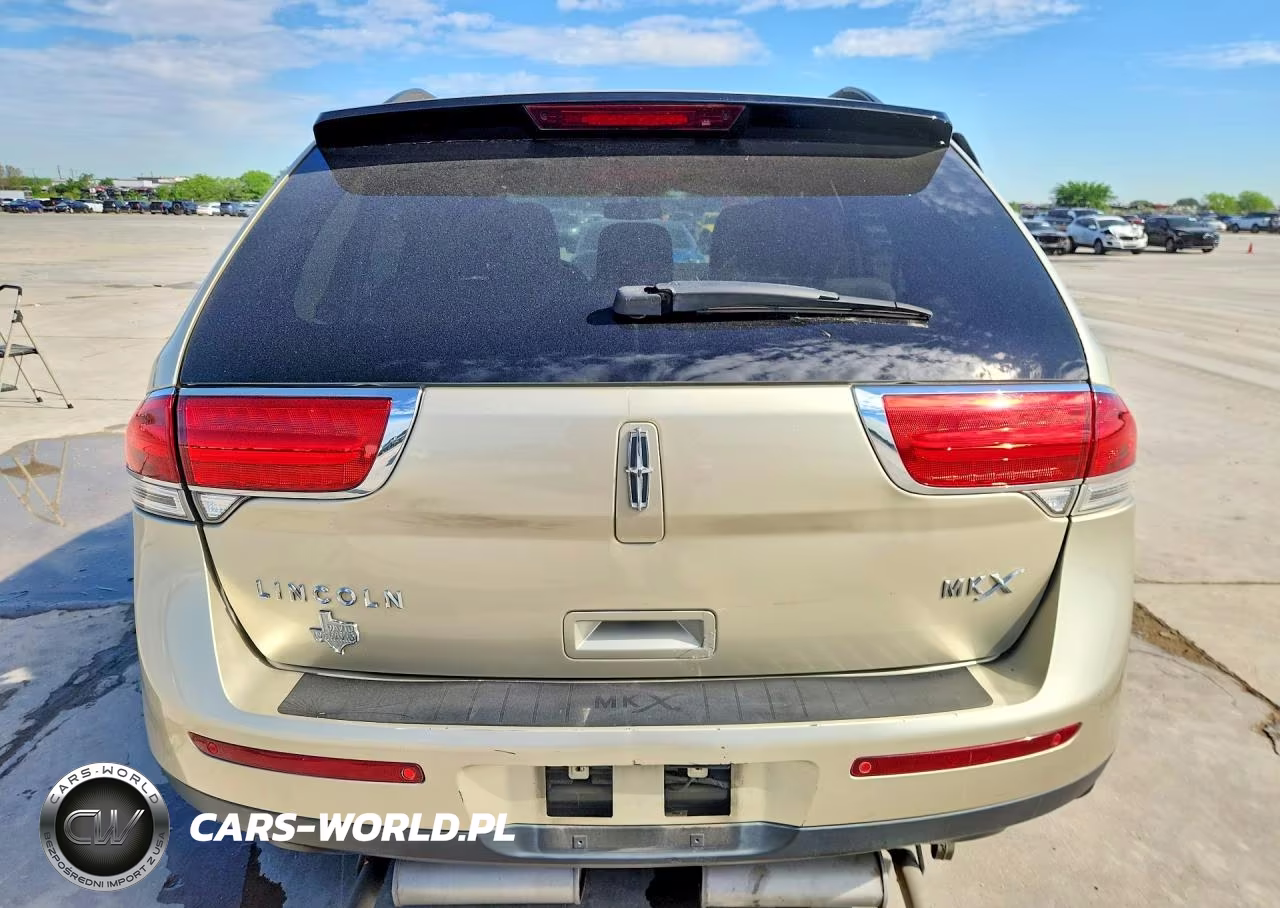 2011 Lincoln Townhouse Mkx VIN:2LMDJ6JK9BBJ23671 - 6