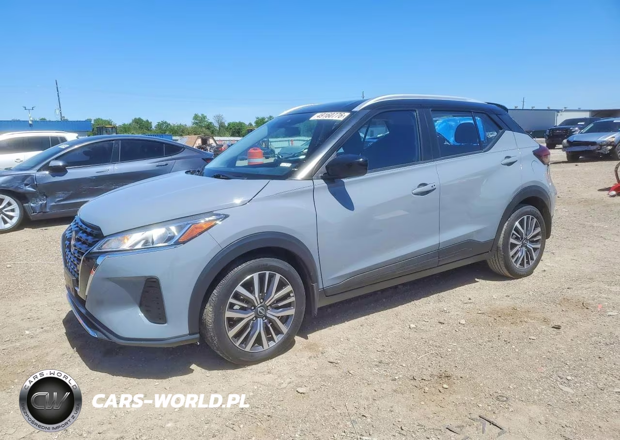 2023 Nissan Kicks Sv
