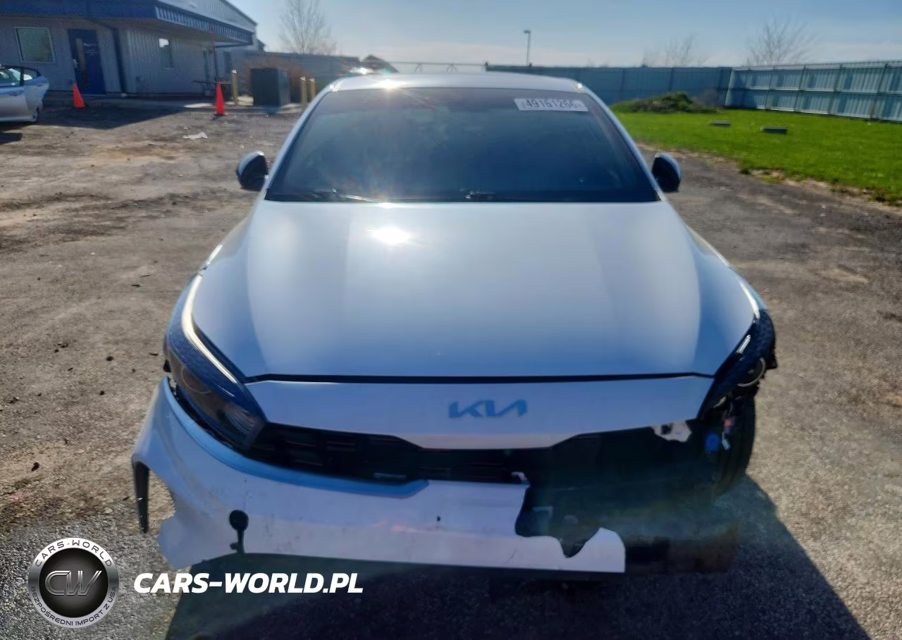 2023 Kia Forte Gt Line VIN:3KPF54AD8PE668313 - 5