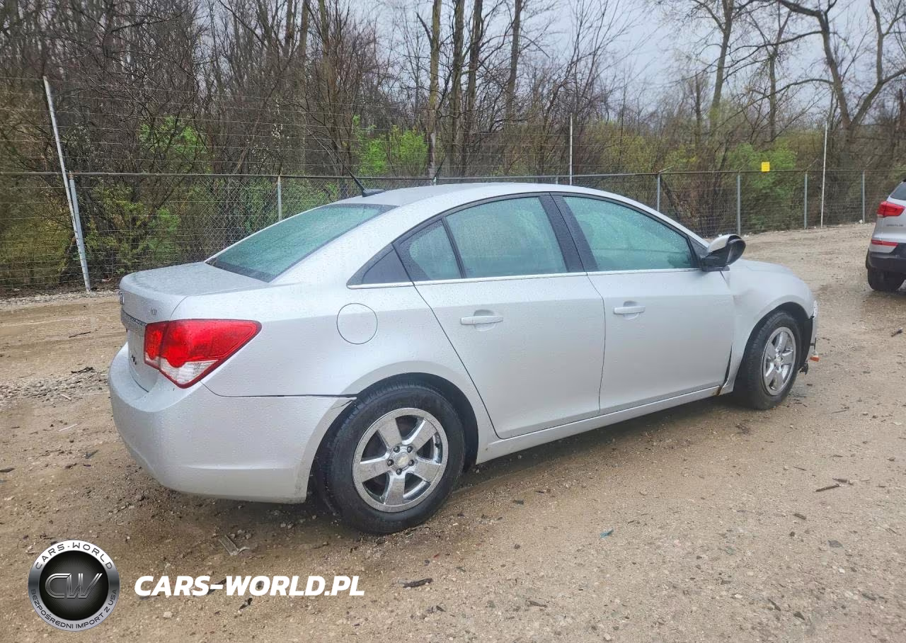 2014 Chevrolet Cruze Lt VIN:1G1PD5SB9E7401987 - 3