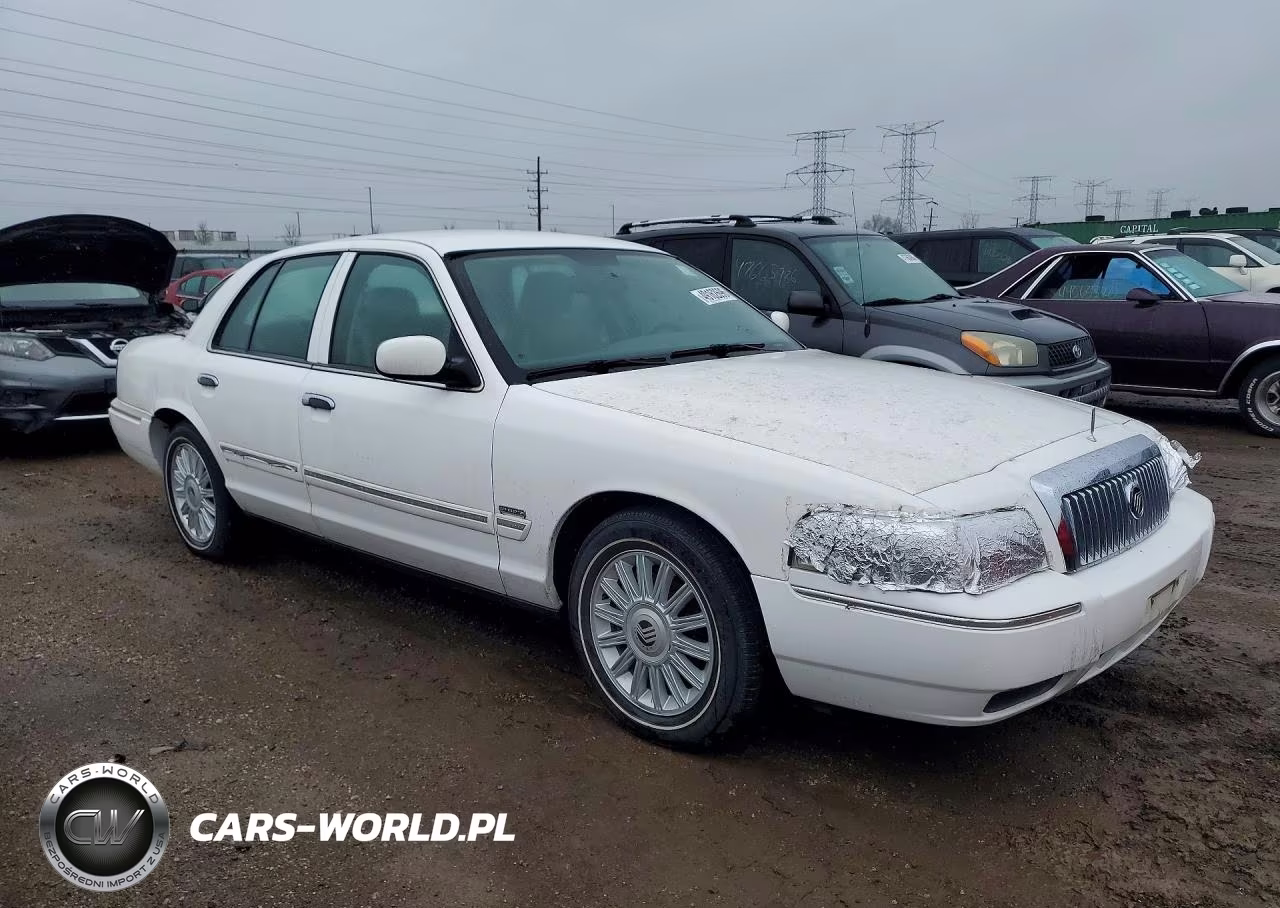 2010 Merc Grand Marquis VIN:2MEBM7FV6AX630115 - 4