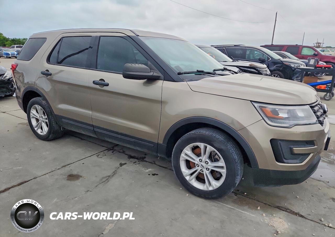 2019 Ford Explorer Police Interceptor VIN:1FM5K8ARXKGA64953 - 4