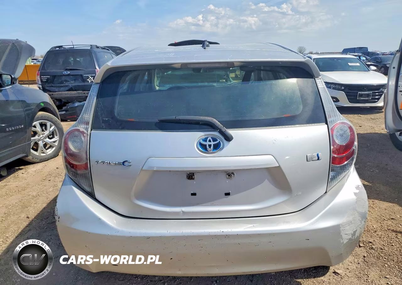 2013 Toyota Prius C Two VIN:JTDKDTB31D1550524 - 6