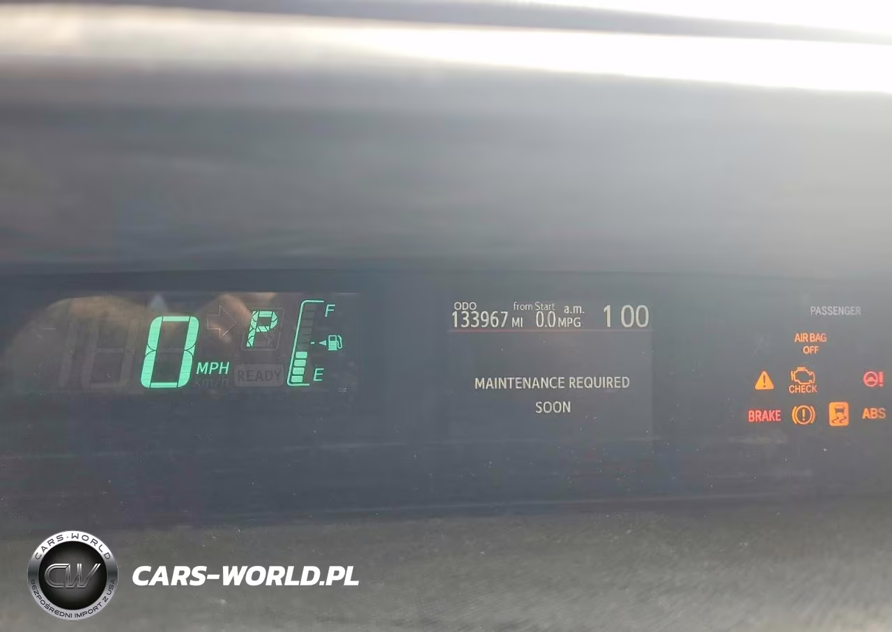 2013 Toyota Prius C Two VIN:JTDKDTB31D1550524 - 9