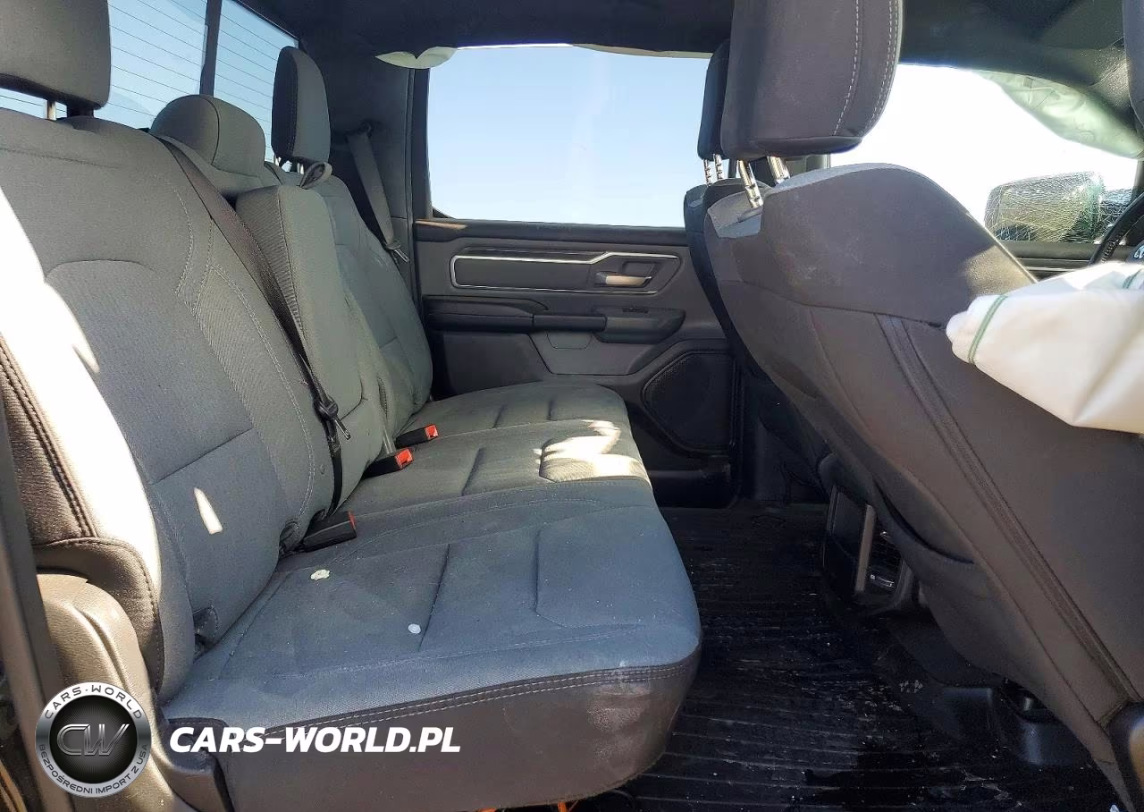 2023 Ram 1500 Big Horn VIN:1C6RREFT3PN585317 - 10