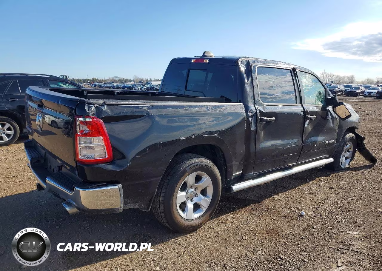 2023 Ram 1500 Big Horn VIN:1C6RREFT3PN585317 - 3