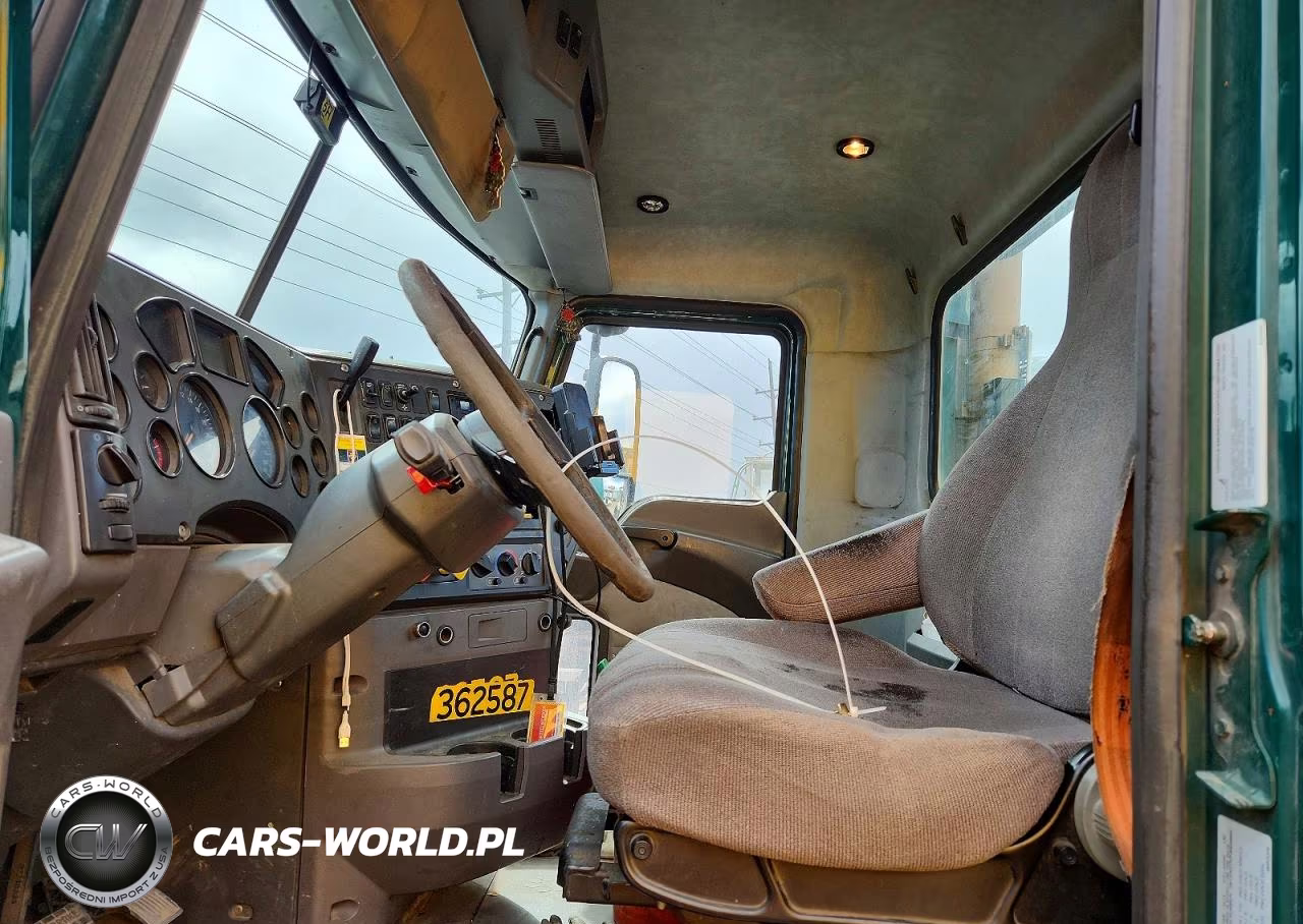 2017 Mack Cxu612 Semi Truck VIN:1M1AW01X9HM009895 - 5