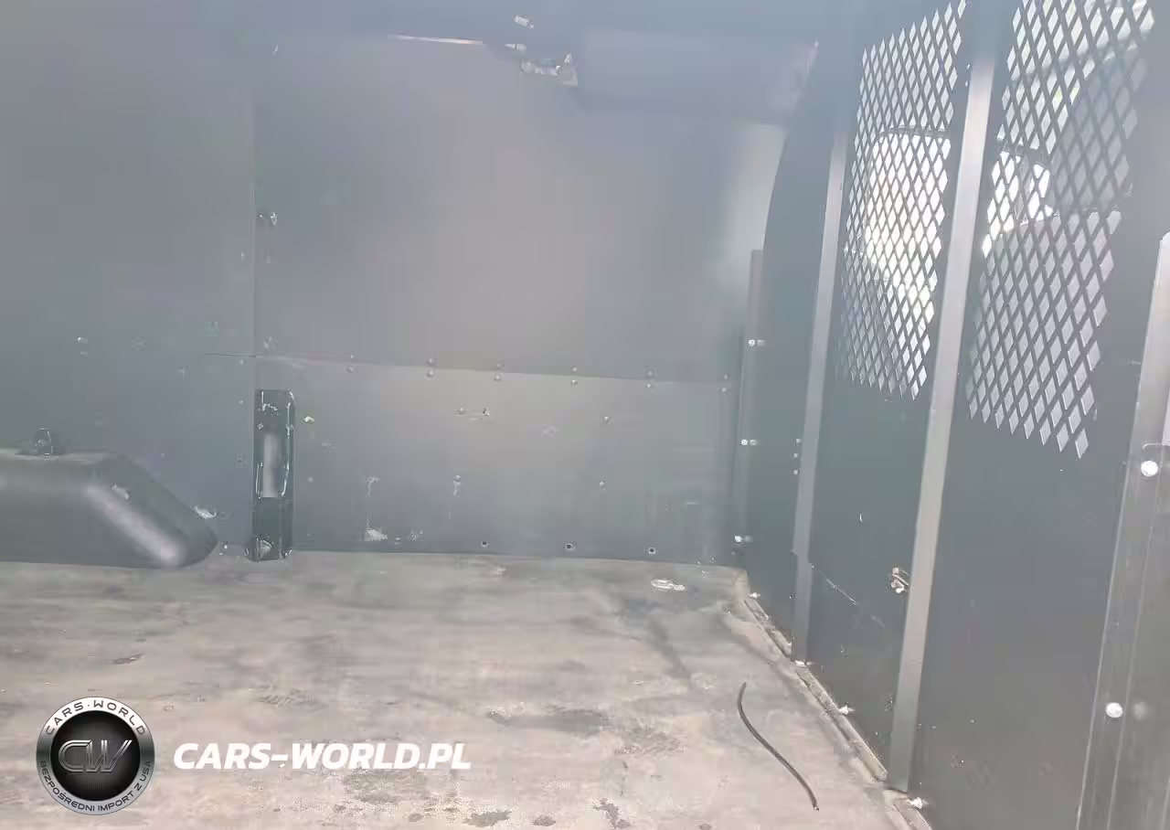2018 Ford Transit T-150 VIN:1FTYE1ZM0JKB41396 - 11