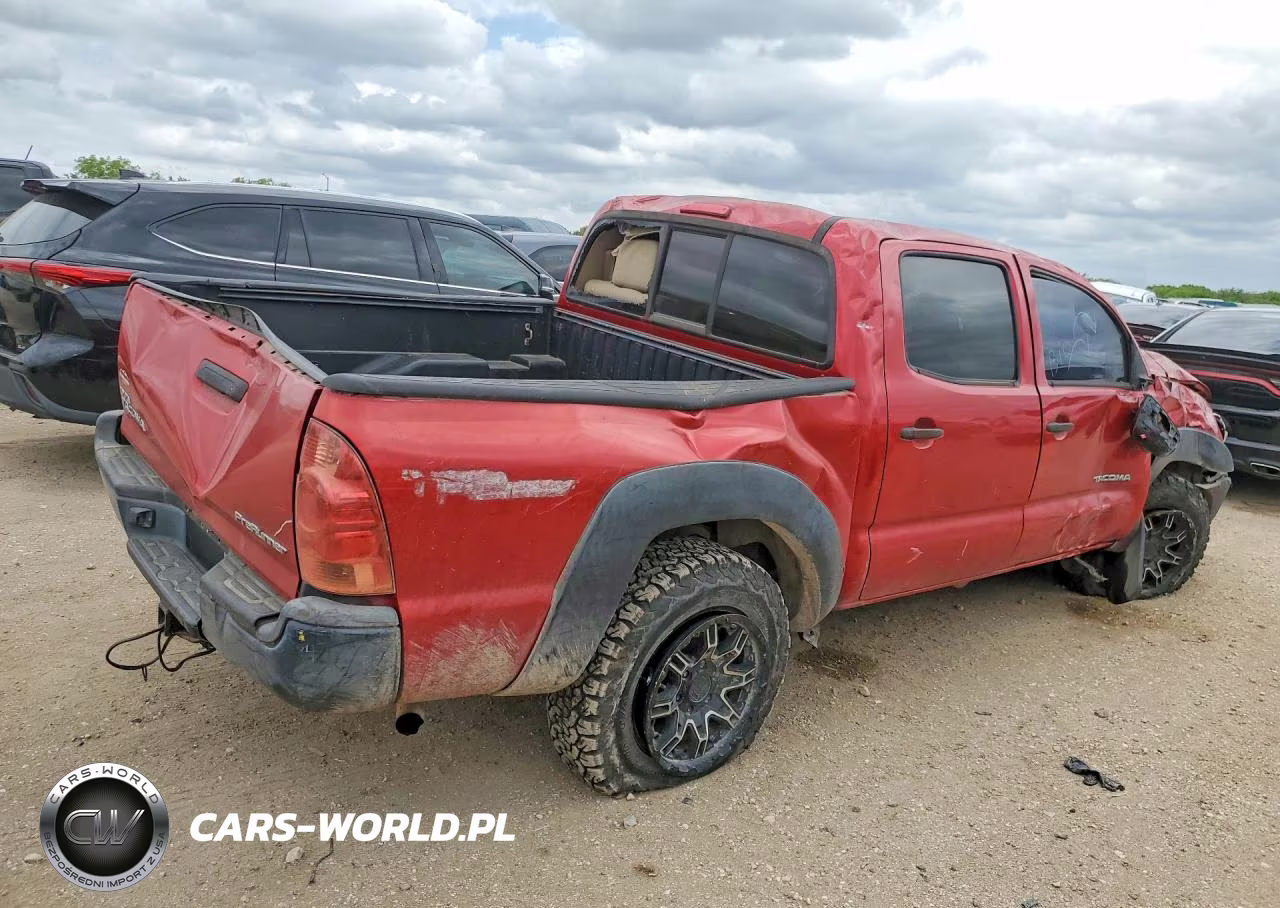 2013 Toyota Tacoma Double Cab VIN:5TFJX4GN2DX023320 - 3