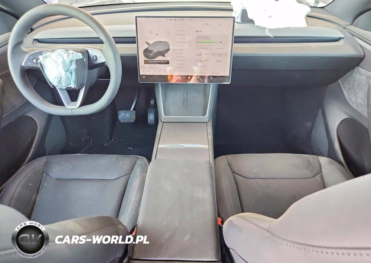 2026 Tesla Model Y VIN:7SAYGDED6TF586827 - 8