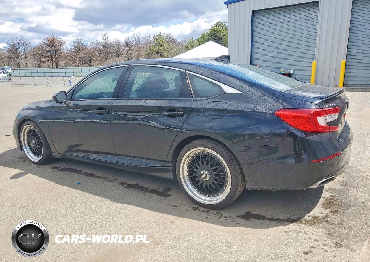 2018 Honda Accord Sport VIN:1HGCV1F39JA182476 - 2
