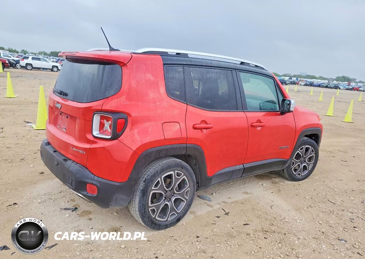 2016 Jeep Renegade Limited VIN:ZACCJADT7GPC53745 - 3