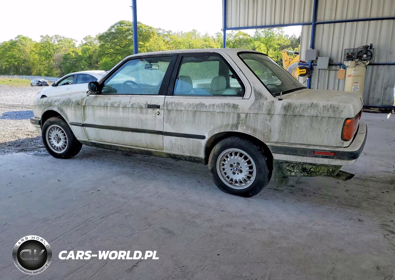1989 BMW 325 I VIN:WBAAA1309K4204999 - 2