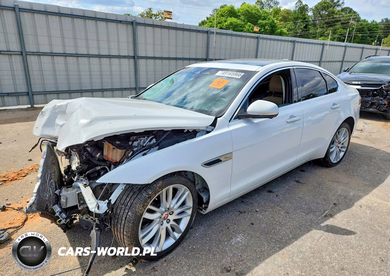 2021 Jaguar Xf Se