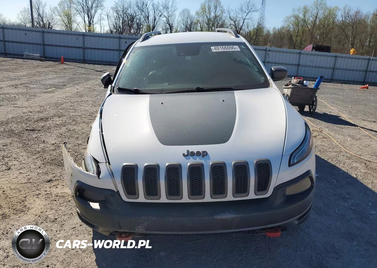 2016 Jeep Cherokee Trailhawk VIN:1C4PJMBS7GW110052 - 5