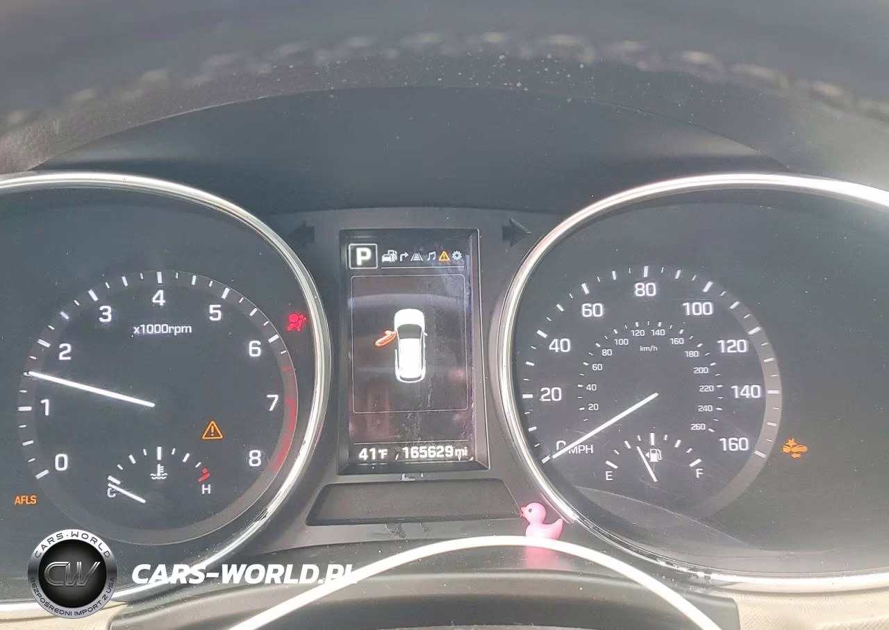 2017 Hyundai Santa Fe Limited Ultimate VIN:KM8SRDHFXHU240221 - 9