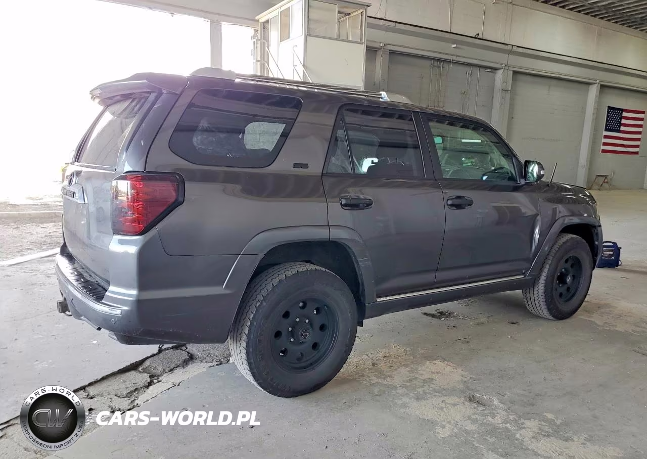 2010 Toyota 4Runner Sr5 VIN:JTEBU5JR2A5019267 - 3