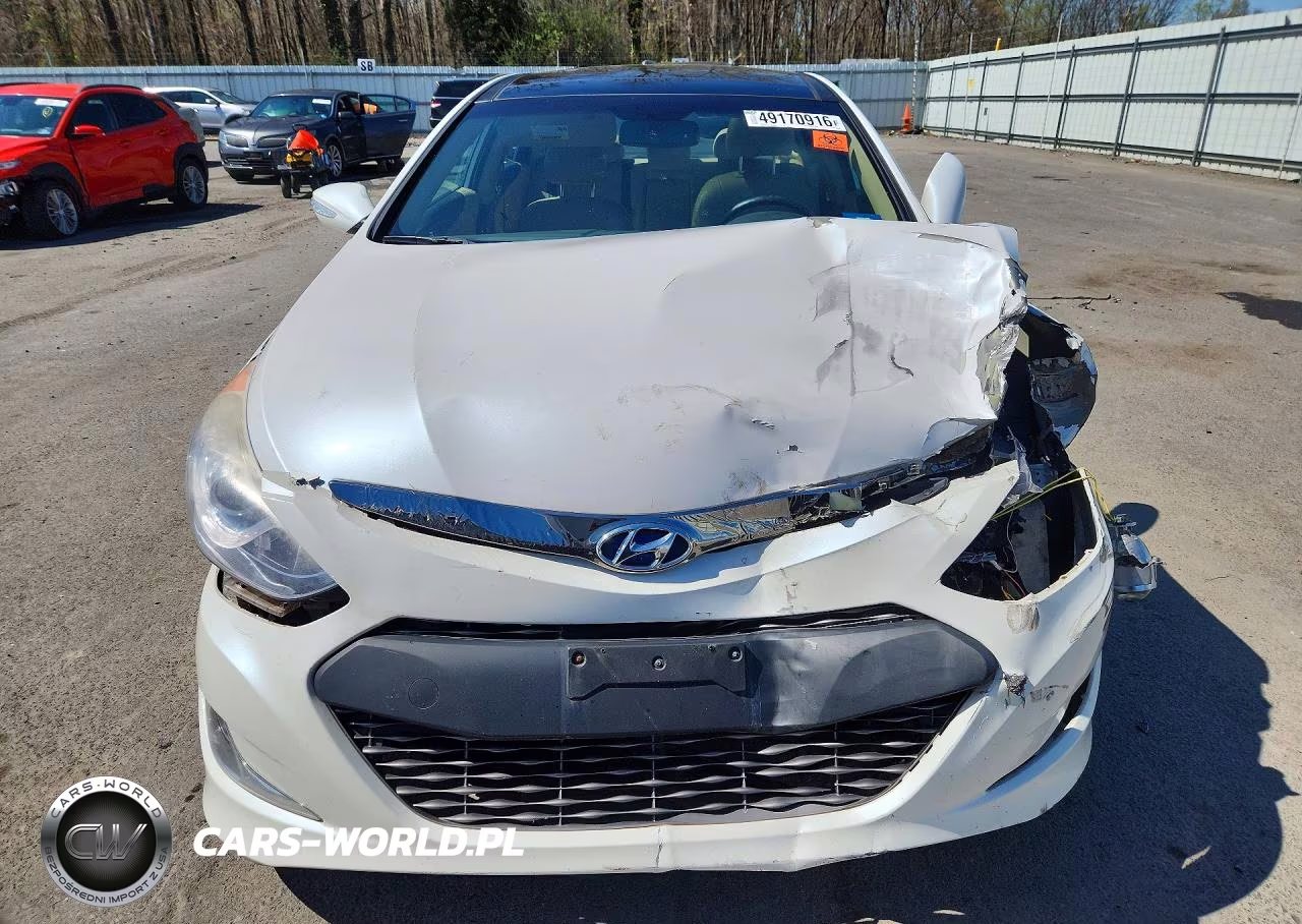 2015 Hyundai Sonata Hybrid Limited VIN:KMHEC4A41FA136562 - 5
