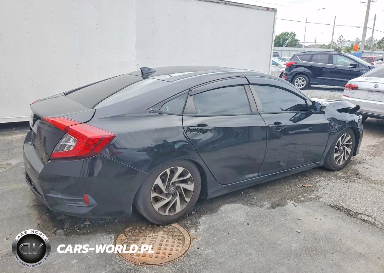 2017 Honda Civic Ex VIN:2HGFC2F75HH558100 - 3