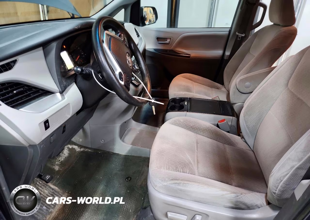 2015 Toyota Sienna Le 8-Passenger VIN:5TDKK3DC4FS595014 - 7