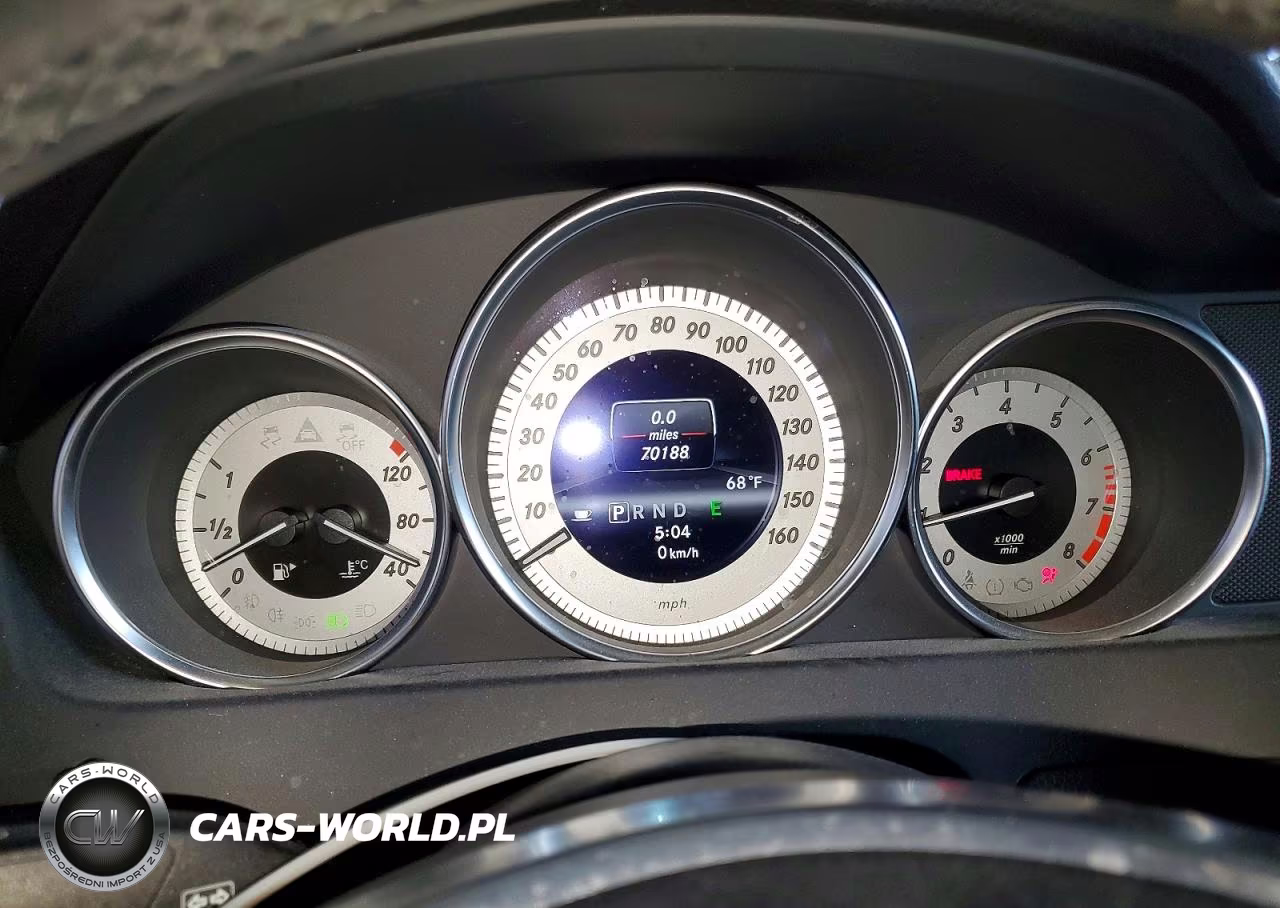 2013 Mercedes-Benz C 250 VIN:WDDGF4HB6DA757615 - 9