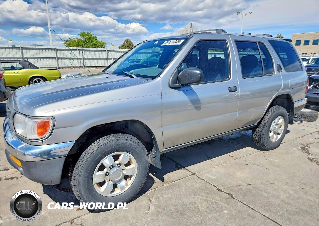 1998 Nissan Pathfinder Xe
