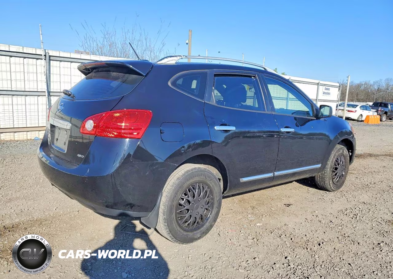 2014 Nissan Rogue Select S VIN:JN8AS5MV7EW704318 - 3